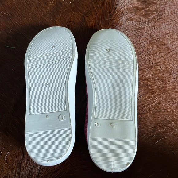 Maurices Slip on shoes - Picture 3 of 6